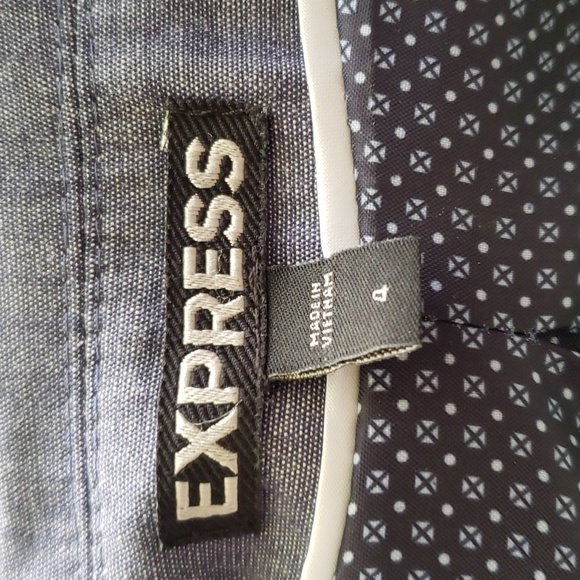 Express Blazer - Picture 4 of 7